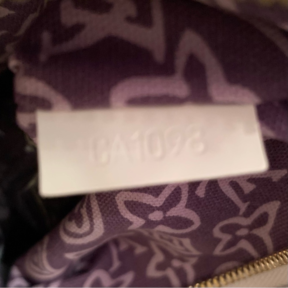 💜LOUIS VUITTON CABAS TAHITIENNE PM LILAC - LIMITED EDITION💜 - Picture 8 of 11